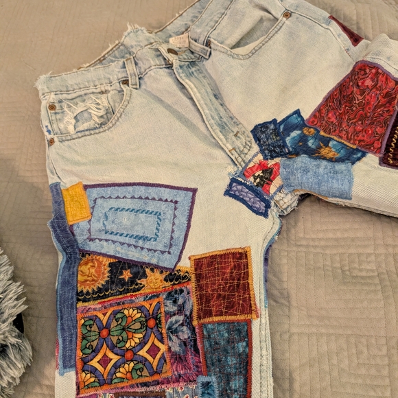 Levi's 505 Patchwork Embroidered Jeans - Picture 7 of 13